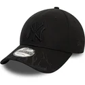cepur-izliekta-melns-regulejams-9forty-flame-no-new-york-yankees-mlb-no-new-era