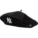 czarna-damska-welniana-beretka-new-york-yankees-mlb-od-new-era