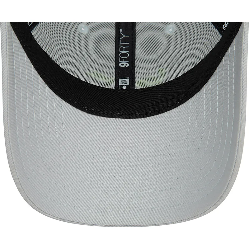 new-era-9forty-seasonal-verstellbare-graue-curve-kappe-von-vespa-piaggio