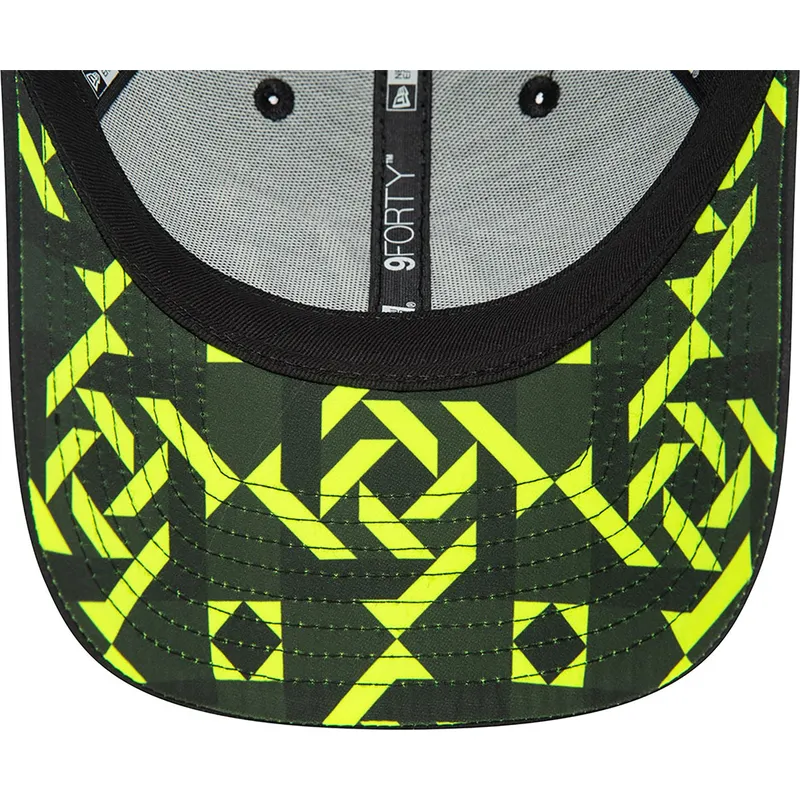 cepur-izliekta-melns-regulejams-9forty-geo-undervisor-print-no-valentino-rossi-vr46-motogp-no-new-era