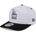 weiss-schwarze-snapback-golferkappe-mit-gebogenem-schirm-und-chrome-logo-der-los-angeles-dodgers-mlb-von-new-era