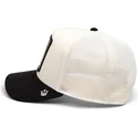 bezowo-czarna-czapka-trucker-z-pitbullem-flex-the-suede-pitbull-the-farm-od-goorin-bros