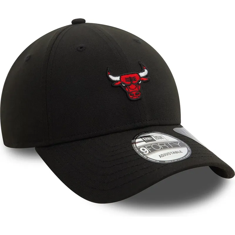cepur-izliekta-melns-regulejams-9forty-repreve-mini-no-chicago-bulls-nba-no-new-era