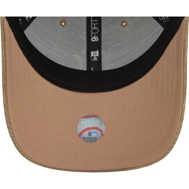 cepur-izliekta-bess-regulejams-9forty-cord-no-new-york-yankees-mlb-no-new-era