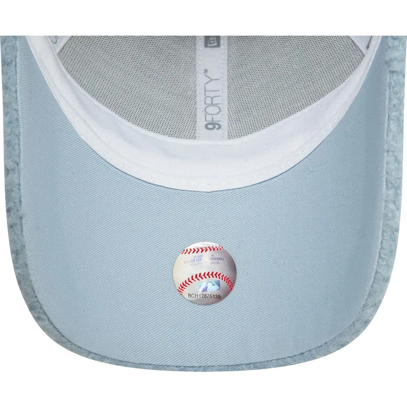 cepur-izliekta-zils-regulejams-9forty-borg-no-new-york-yankees-mlb-no-new-era