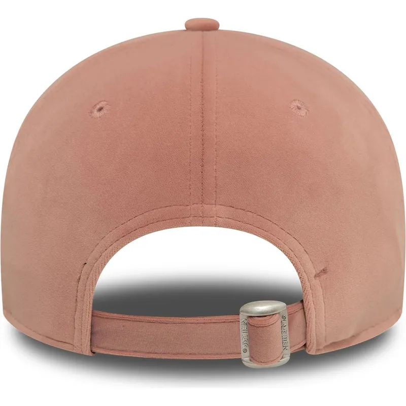 cepur-izliekta-roza-regulejams-9forty-velour-diamante-no-new-york-yankees-mlb-no-new-era