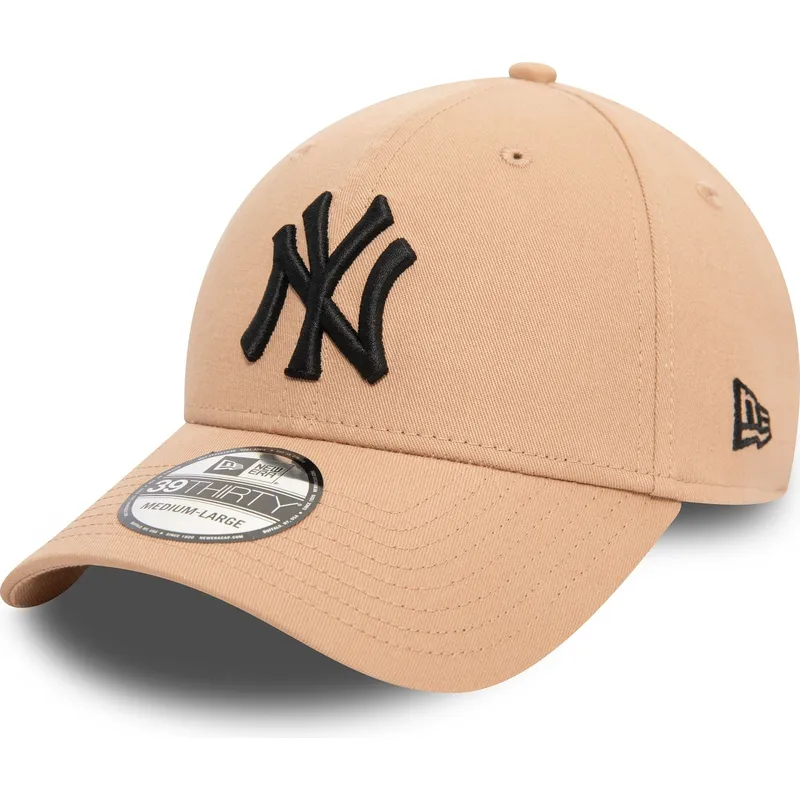 beige-gebogener-fitted-cap-mit-schwarzem-logo-39thirty-league-essential-der-new-york-yankees-mlb-von-new-era