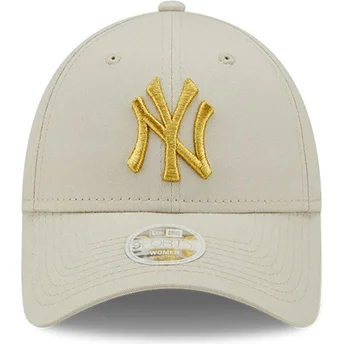 Beżowa regulowana czapka z daszkiem dla kobiet z złotym logo 9FORTY Metallic Logo New York Yankees MLB New Era