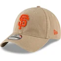 bezowa-regulowana-czapka-z-zakrzywionym-daszkiem-9twenty-core-classic-san-francisco-giants-mlb-new-era