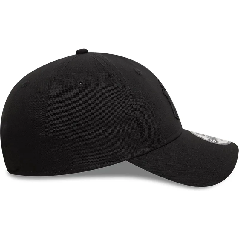 cap-izliekta-black-adjustable-strap-9twenty-league-essential-no-new-york-yankees-mlb-no-new-era