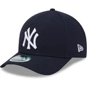granatowa-czapka-z-zakrzywionym-daszkiem-snapback-9forty-m-crown-player-replica-new-york-yankees-mlb-od-new-era