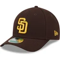san-diego-padres-mlb-9forty-m-crown-player-replica-braune-snapback-kappe-mit-gebogenem-schirm-von-new-era