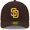 brazowa-czapka-z-zakrzywionym-daszkiem-snapback-9forty-m-crown-player-replica-san-diego-padres-mlb-od-new-era