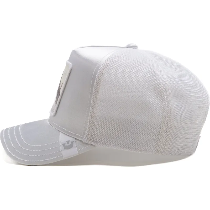 cepur-izliekta-truckeris-balts-snapback-great-a-bigger-boat-the-farm-total-whiteout-the-farm-no-goorin-bros