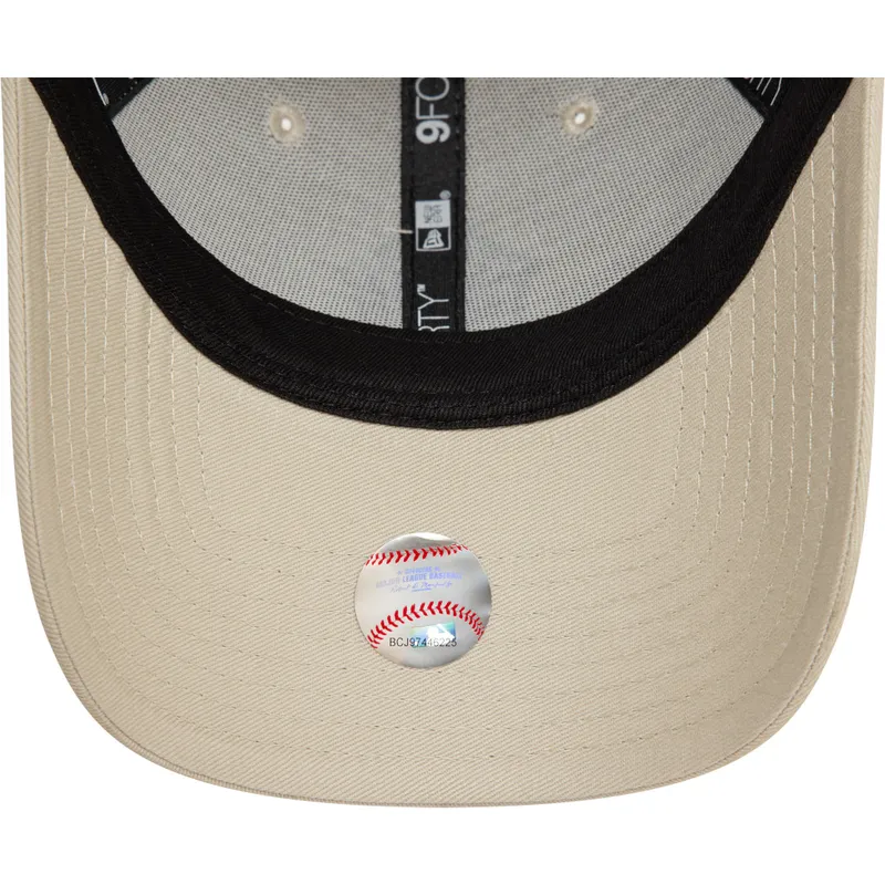 cap-izliekta-beige-adjustable-strap-negro-9forty-team-outline-no-new-york-yankees-mlb-no-new-era