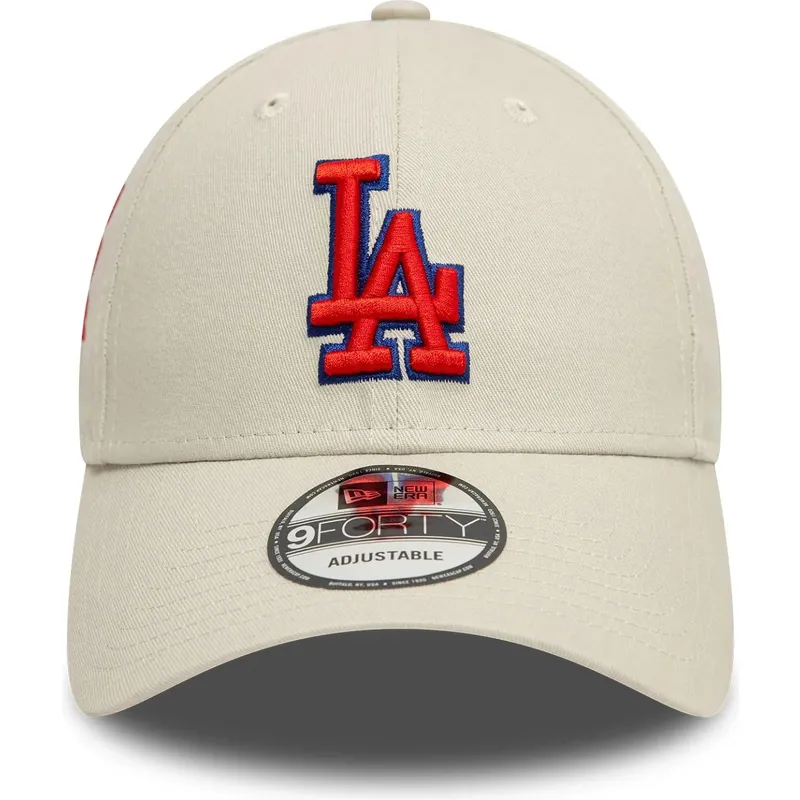 beige-verstellbare-curved-cap-mit-rotem-logo-9forty-side-patch-der-los-angeles-dodgers-mlb-von-new-era