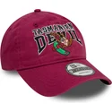 rote-verstellbare-9twenty-washed-kappe-mit-gebogenem-schirm-tasmanischer-teufel-looney-tunes-von-new-era