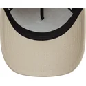 beige-schwarze-trucker-kappe-9forty-a-frame-outdoor-patch-von-new-era