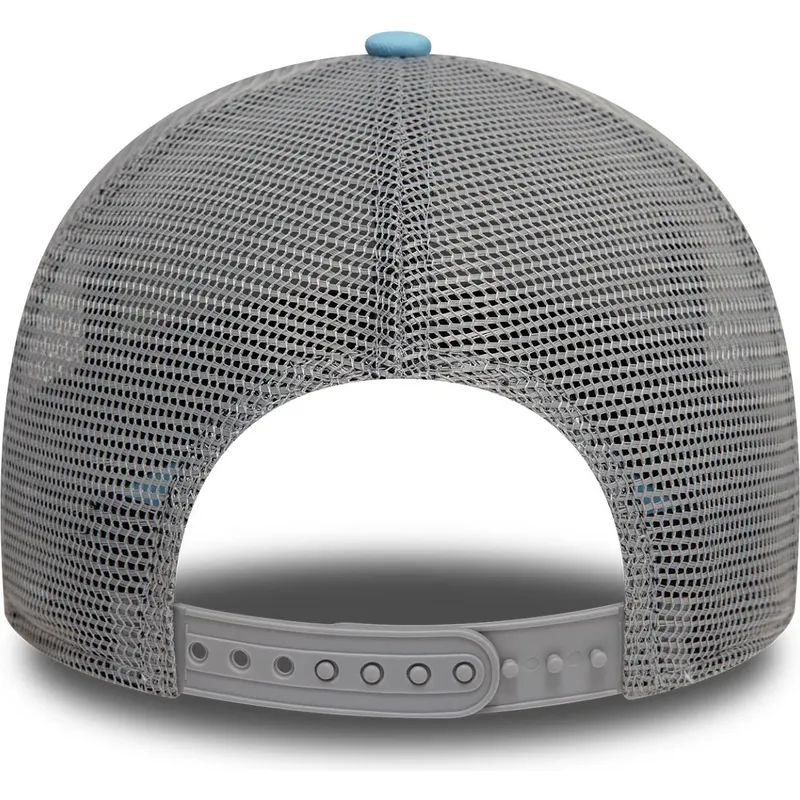 beige-und-blaue-trucker-kappe-9forty-a-frame-license-plate-cabo-stadte-und-strande-von-new-era