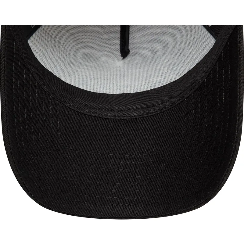 cepur-izliekta-truckeris-melns-snapback-9forty-a-frame-outdoor-patch-no-new-era