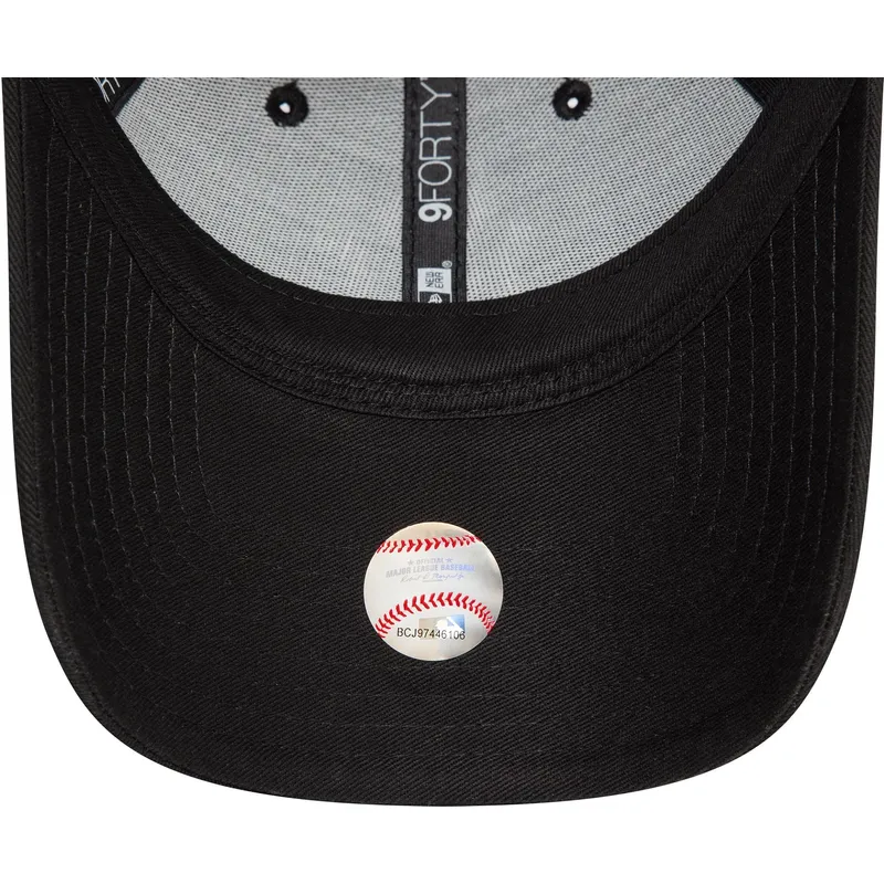 cepur-izliekta-melns-regulejams-9twenty-icon-butterflies-no-new-york-yankees-mlb-no-new-era
