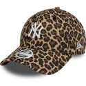 verstellbare-damenkappe-mit-gebogenem-schirm-im-leopardenmuster-9forty-der-new-york-yankees-mlb-von-new-era