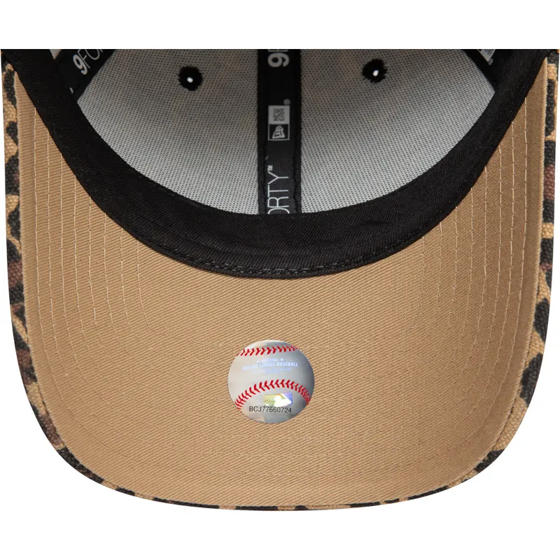cepur-izliekta-leopards-regulejams-9forty-no-new-york-yankees-mlb-no-new-era cepur-izliekta-leopards-regulejams-9forty-no-new-york-yankees-mlb-no-new-era