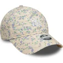 bezowa-regulowana-czapka-z-zakrzywionym-daszkiem-dla-kobiet-9twenty-floral-quilt-new-york-yankees-mlb-new-era