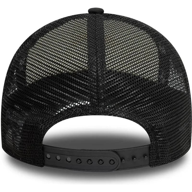 cepur-izliekta-truckeris-melns-snapback-berniem-9forty-a-frame-no-batman-dc-comics-no-new-era cepur-izliekta-truckeris-melns-snapback-berniem-9forty-a-frame-no-batman-dc-comics-no-new-era