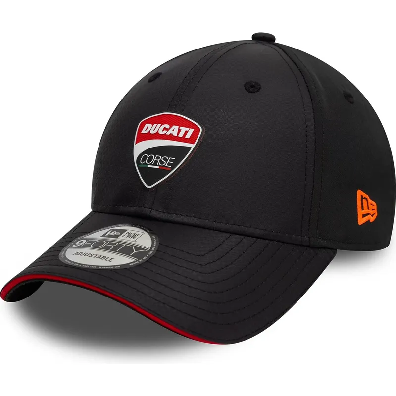 schwarze-verstellbare-curved-cap-9forty-gradient-print-von-ducati-motor-motogp-von-new-era