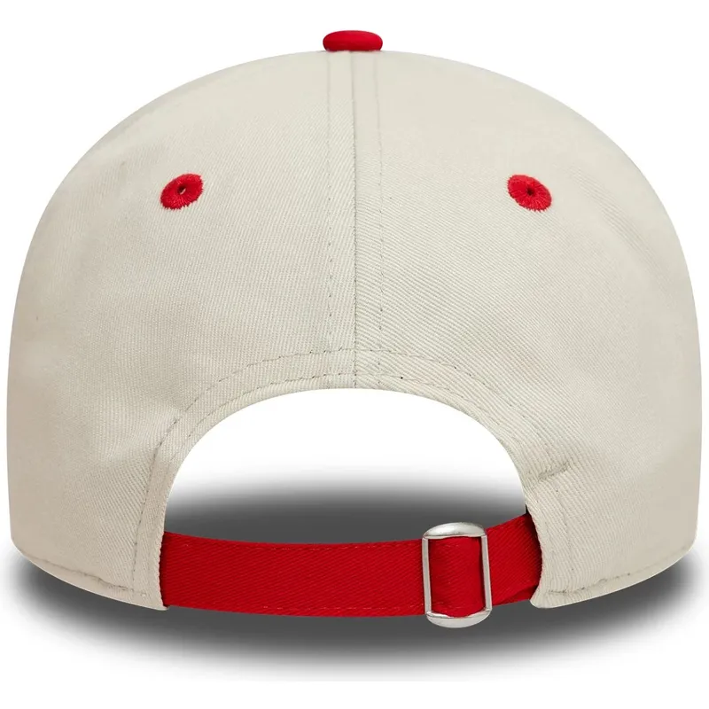 cepur-izliekta-sarkans-regulejams-9twenty-contrast-visor-no-manchester-united-football-club-premier-league-no-new-era