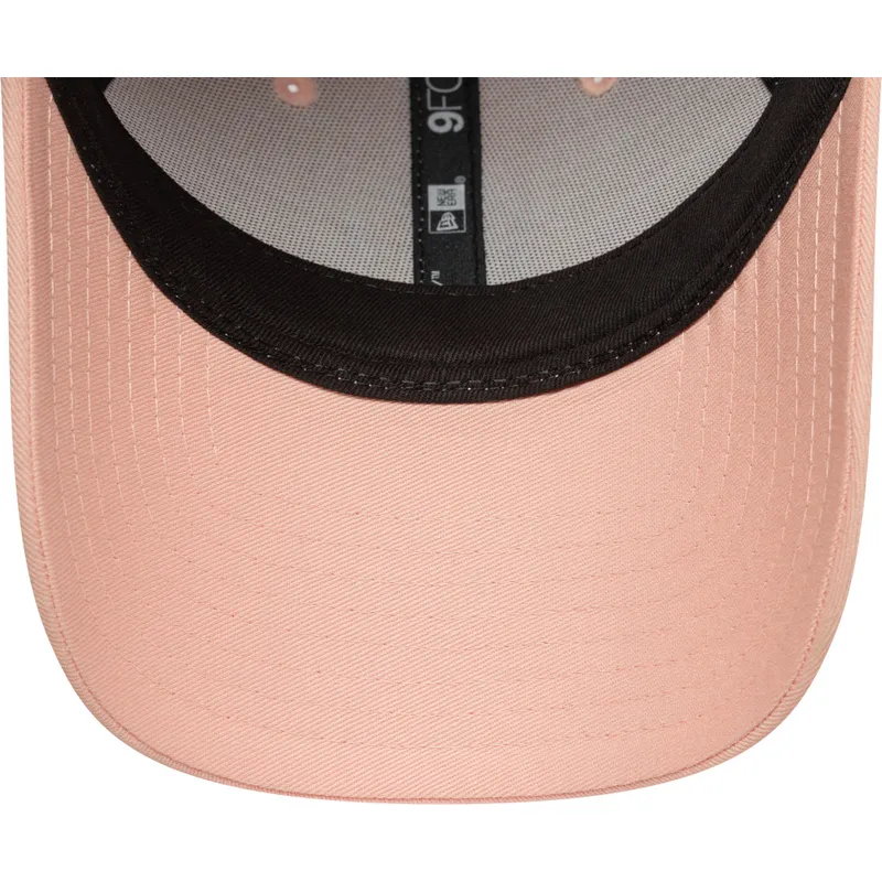 cap-izliekta-pink-adjustable-strap-9forty-league-essential-no-new-york-yankees-mlb-no-new-era cap-izliekta-pink-adjustable-strap-9forty-league-essential-no-new-york-yankees-mlb-no-new-era