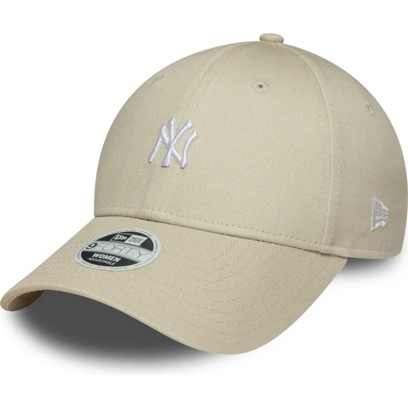 beige-gebogene-verstellbare-damenkappe-9forty-mini-logo-der-new-york-yankees-mlb-von-new-era