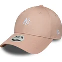 gebogene-rosa-verstellbare-damenkappe-9forty-mini-logo-new-york-yankees-mlb-von-new-era