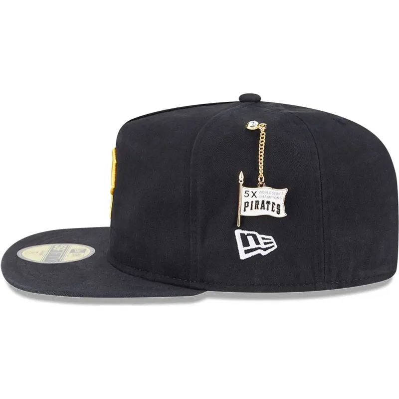 cap-plakana-black-ajustada-59fifty-a-frame-championship-side-flag-no-pittsburgh-pirates-mlb-no-new-era