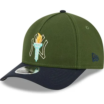 Zielono-granatowa czapka z zakrzywionym daszkiem snapback 9FORTY M-Crown City Feature New York Yankees MLB od New Era