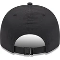 schwarze-verstellbare-golfer-everyday-nylon-kappe-mit-gebogenem-schirm-der-chicago-bulls-nba-von-new-era