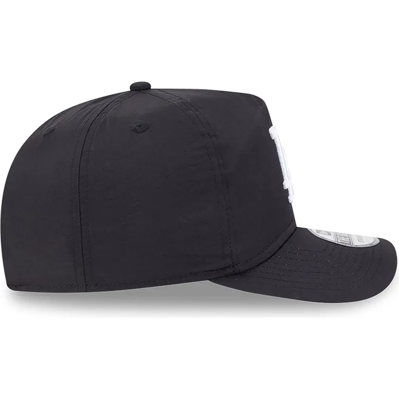 cepur-izliekta-melns-regulejams-golfer-everyday-nylon-no-los-angeles-dodgers-mlb-no-new-era cepur-izliekta-melns-regulejams-golfer-everyday-nylon-no-los-angeles-dodgers-mlb-no-new-era