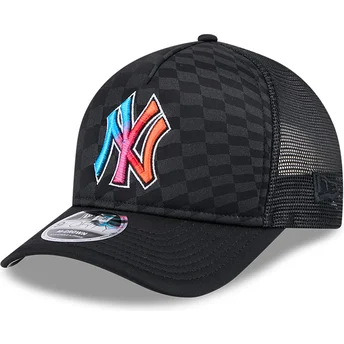 Czarna czapka truckerka 9FORTY M-Crown A Frame Gradient Raceway New York Yankees MLB od New Era