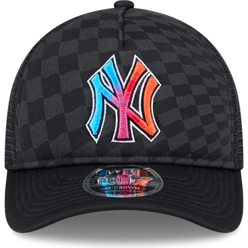 schwarze-trucker-kappe-9forty-m-crown-a-frame-gradient-raceway-der-new-york-yankees-mlb-von-new-era