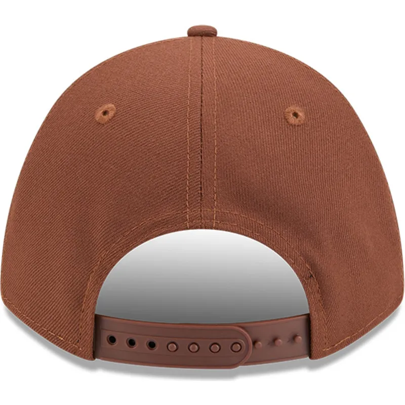cap-izliekta-brown-snapback-9forty-m-crown-a-frame-motorsport-no-nascar-no-new-era