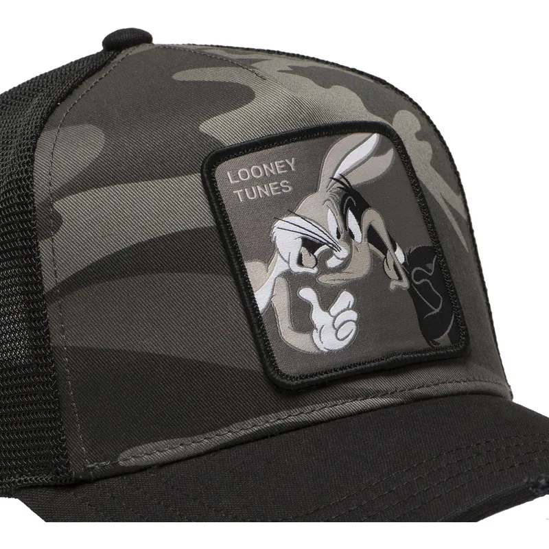 mehrfarbige-trucker-kappe-bugs-bunny-und-daffy-duck-loo11-bd-looney-tunes-von-capslab