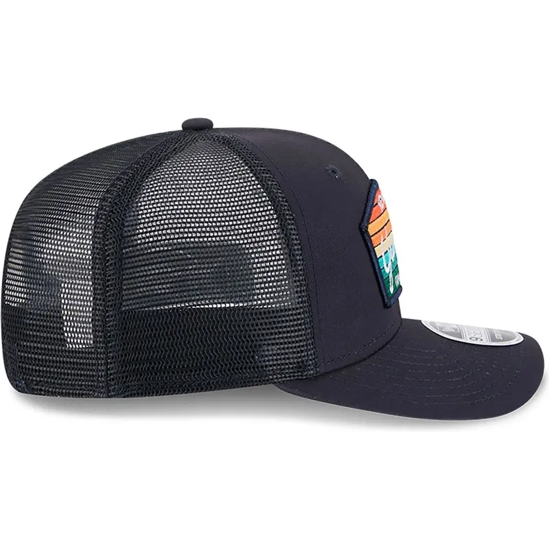 trucker-cap-marineblau-9seventy-stretch-snap-mesh-spring-training-fan-pack-2025-der-new-york-yankees-mlb-von-new-era