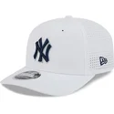 weisse-trucker-cap-9seventy-perf-spring-training-fan-pack-2025-der-new-york-yankees-mlb-von-new-era
