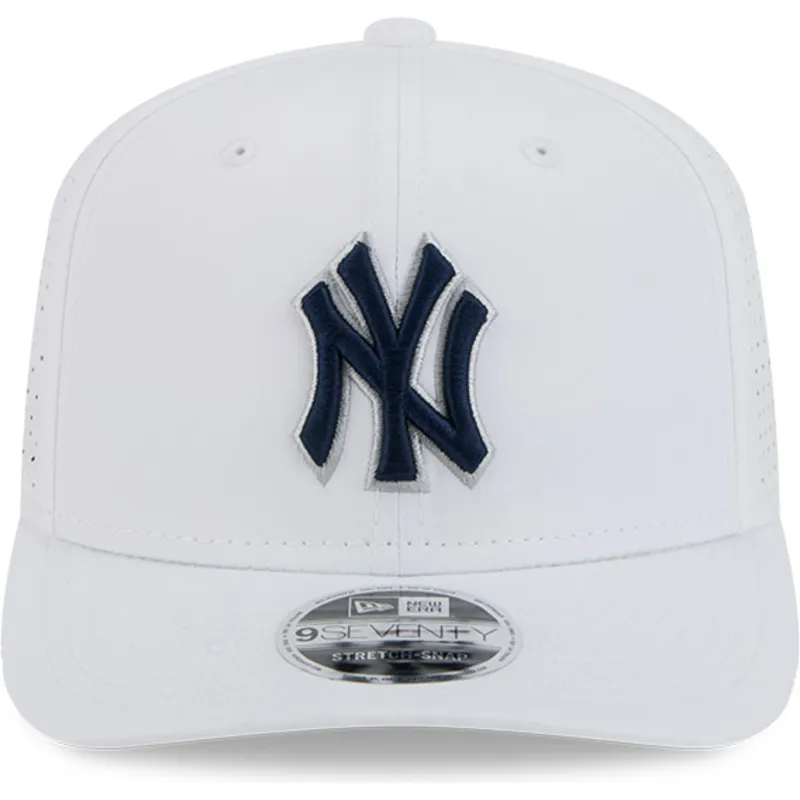 cepur-izliekta-truckeris-balts-snapback-9seventy-perf-spring-training-fan-pack-2025-no-new-york-yankees-mlb-no-new-era