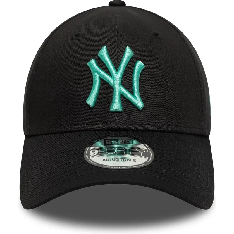 schwarze-verstellbare-9forty-league-essential-kappe-mit-gebogenem-schirm-und-blauem-logo-der-new-york-yankees-mlb-von-new-era