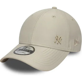 Verstellbare beige gebogene Kappe 9FORTY Tonal Flawless der New York Yankees MLB von New Era