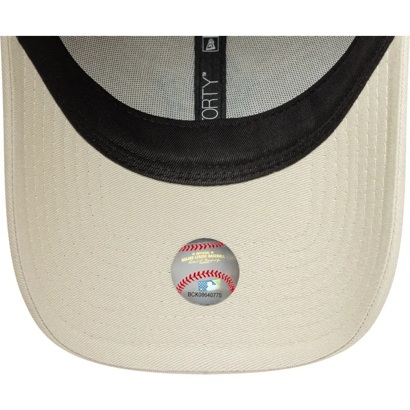 bojd-beige-justerbar-keps-9forty-seasonal-infill-fran-new-york-yankees-mlb-av-new-era
