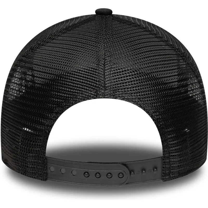 cepur-izliekta-truckeris-melns-snapback-a-frame-oval-distress-patch-no-new-era cepur-izliekta-truckeris-melns-snapback-a-frame-oval-distress-patch-no-new-era