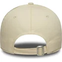 beige-verstellbare-damen-cap-mit-gebogenem-schirm-9forty-beaded-new-york-yankees-mlb-von-new-era